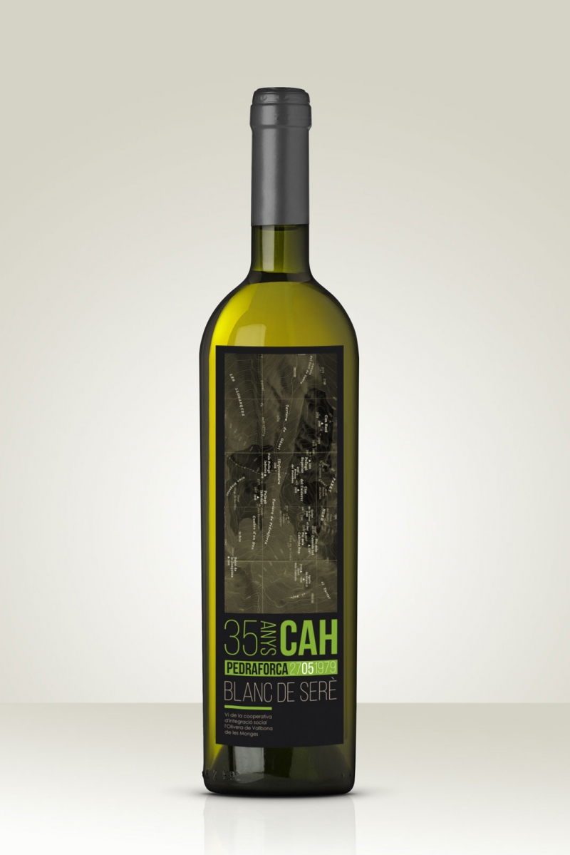 35 años del CAH - Etiqueta de vino - FabrikaGrafika Diseño Gráfico y Packaging